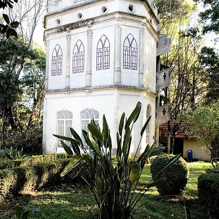 Duparchy בית הארחה לוסו