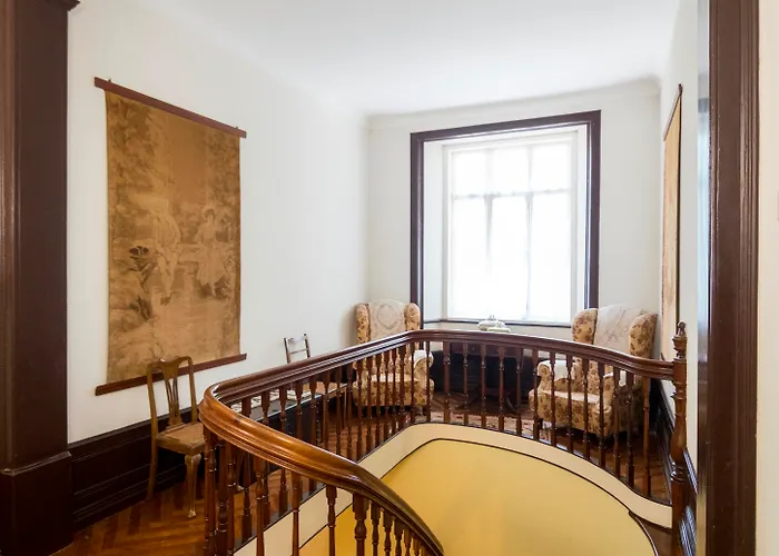 Duparchy בית הארחה 4*