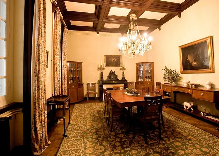 Duparchy בית הארחה 4*