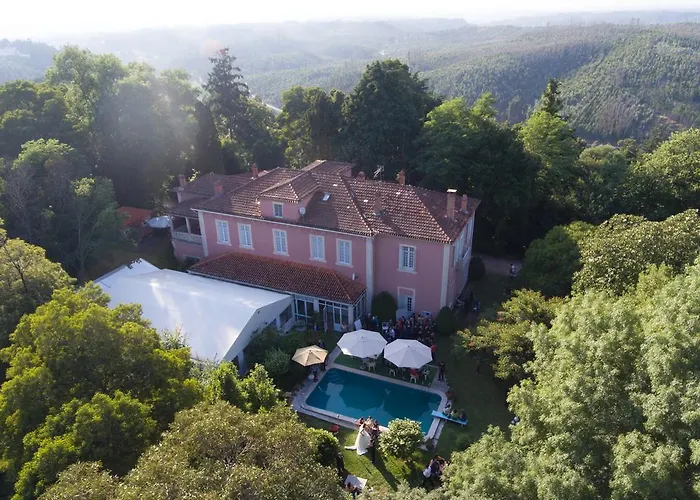 Duparchy בית הארחה 4*